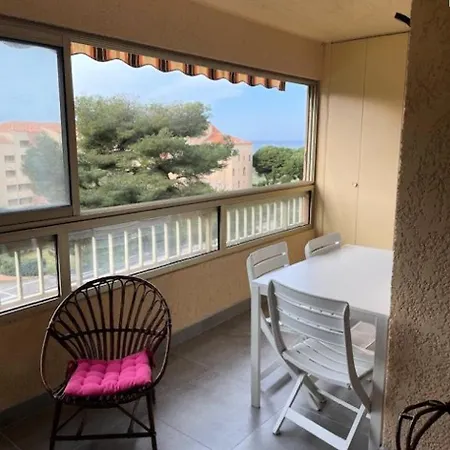 Alisier - T3 Avec Petite Vue Dans Le Domaine De La Coudouliere Mae-8301